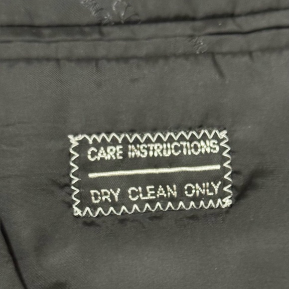 NEW VALENTINO Italy Black 2 Button 100% wool dinner tuxedo jacket Size 42 $4850 - Picture 11 of 12